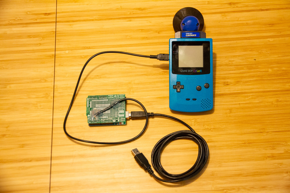 Умелец прикрутил телевик Canon EF 70−200 мм к камере Game Boy - 8